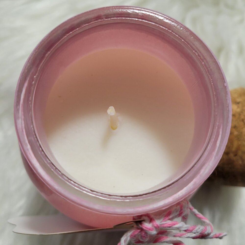 Sweet Holidays Gingerbread Cookies Scented Candle - Picture 4 of 5